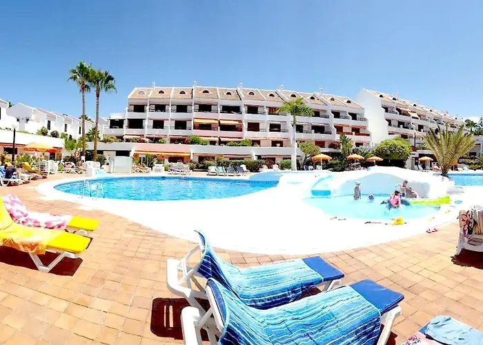 Beautiful Duplex With Heated Pool דירה